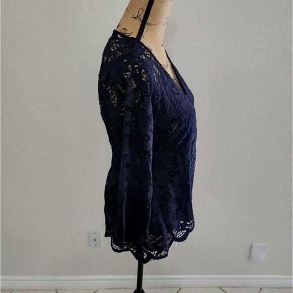 NANETTE Lepore navy blue gorgeous lace blouse size‎ XS NEW - Picture 3 of 6